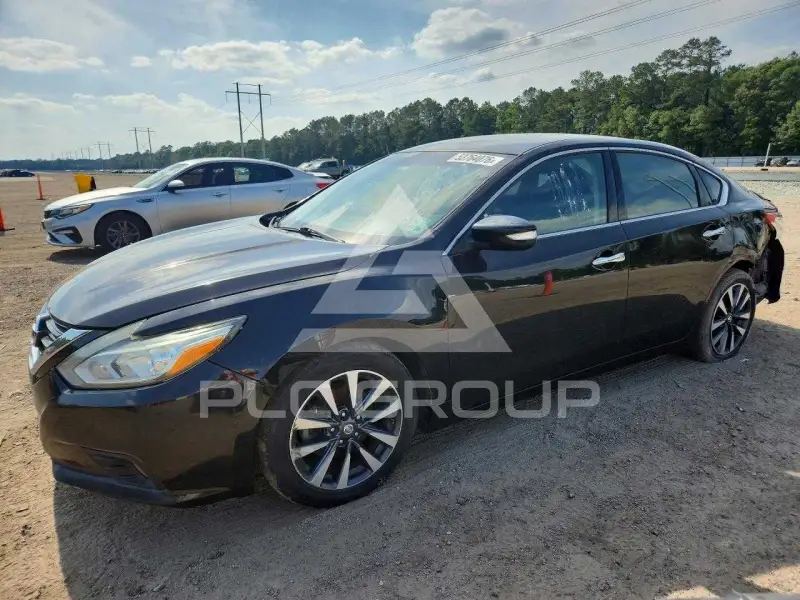 2017 Nissan ALTIMA фото