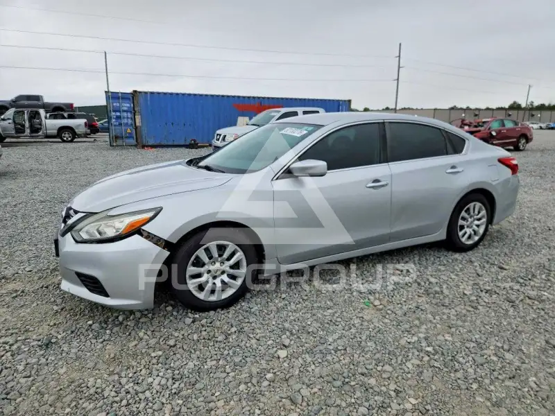 2017 Nissan ALTIMA фото