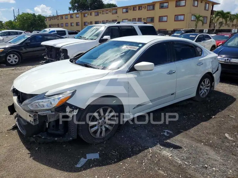 2017 Nissan ALTIMA фото
