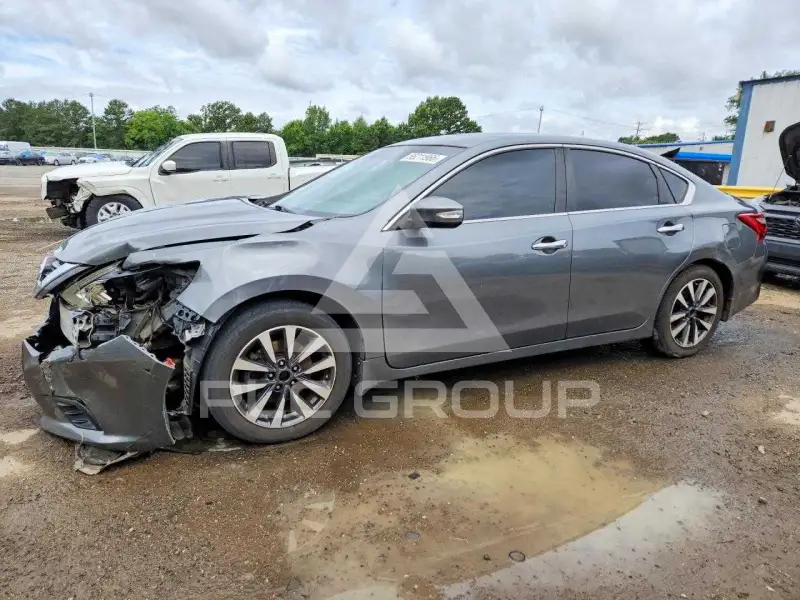 2017 Nissan ALTIMA photo