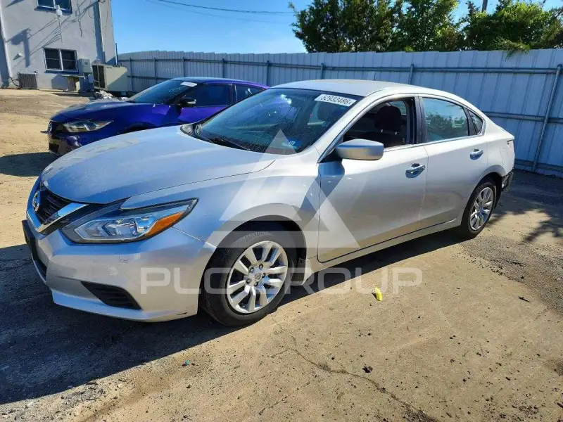 2017 Nissan ALTIMA фото
