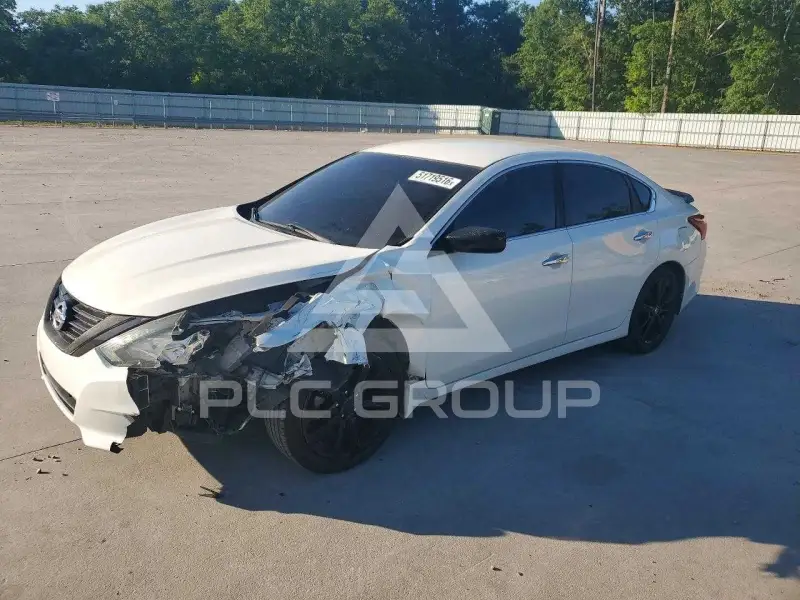 2017 Nissan ALTIMA photo