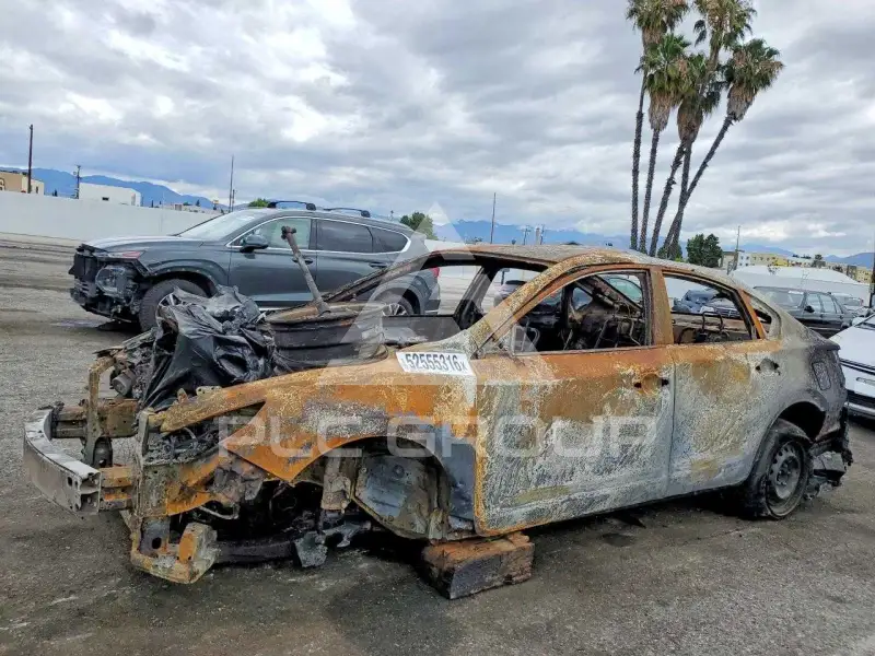 2017 Nissan ALTIMA photo