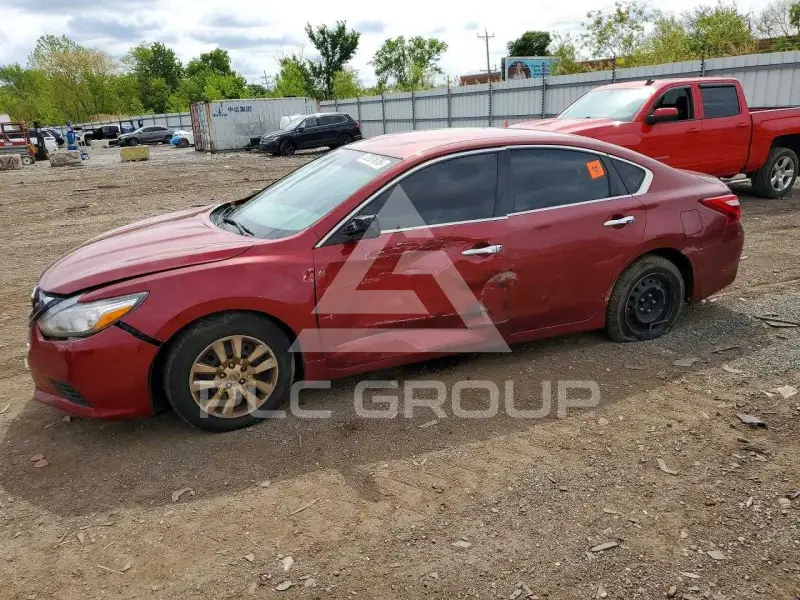 2017 Nissan ALTIMA фото