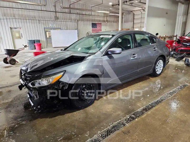 2017 Nissan ALTIMA фото