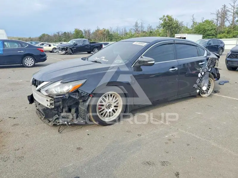 2017 Nissan ALTIMA фото