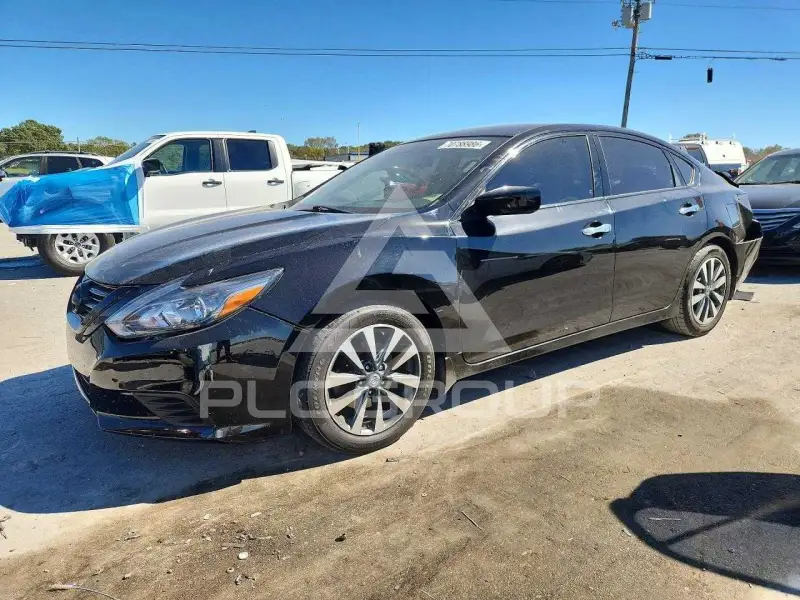2017 Nissan ALTIMA фото