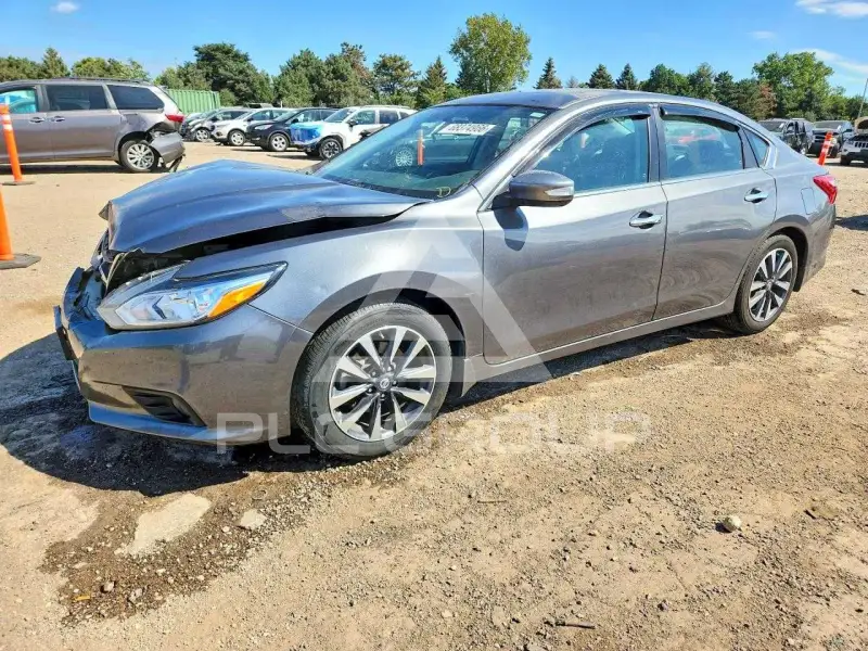 2017 Nissan ALTIMA фото