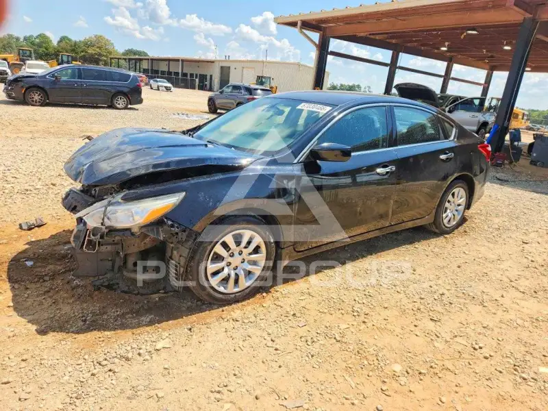 2017 Nissan ALTIMA фото