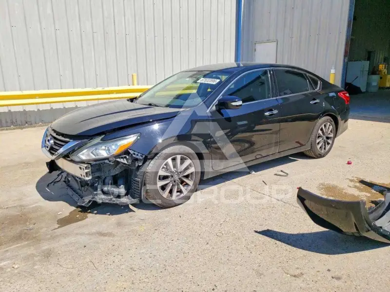2017 Nissan ALTIMA photo