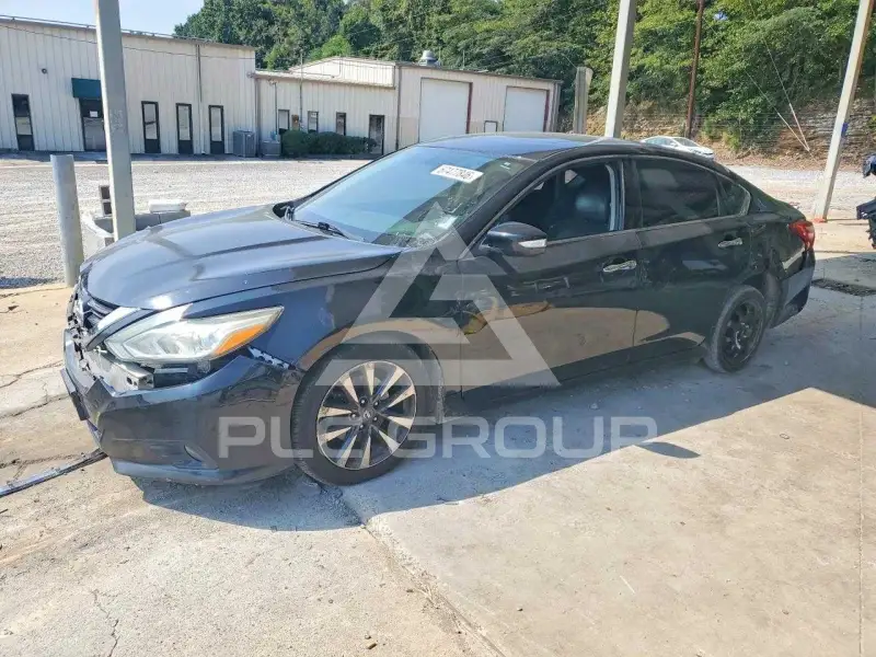 2017 Nissan ALTIMA фото