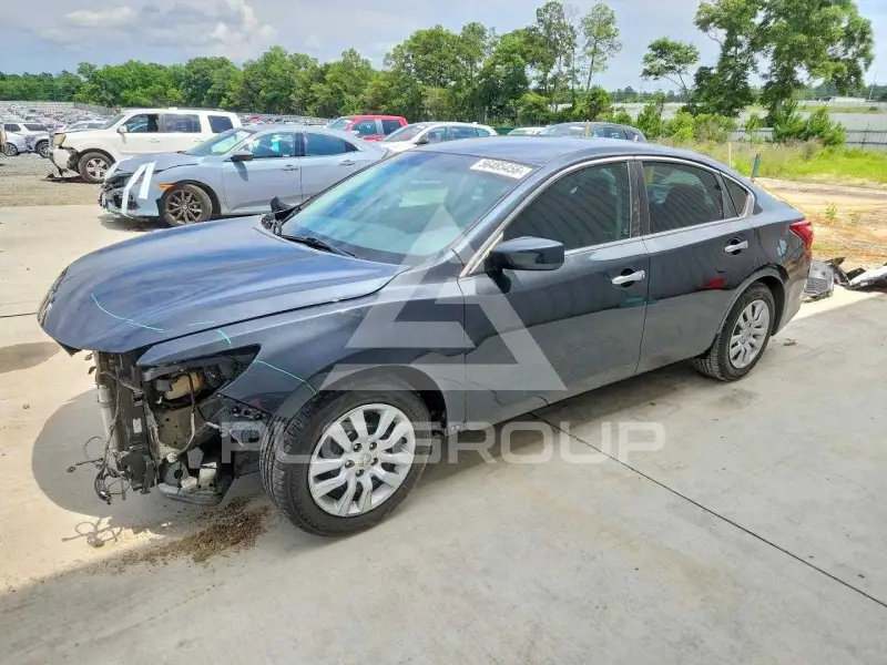 2017 Nissan ALTIMA photo
