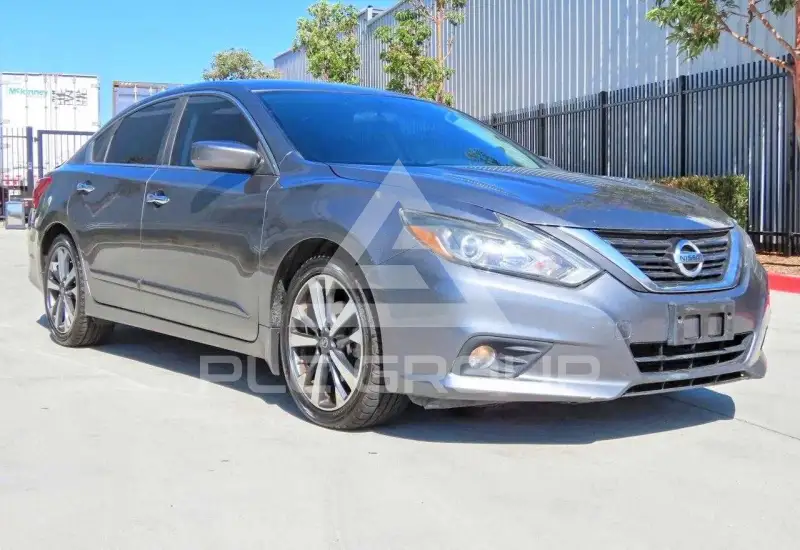 2017 Nissan ALTIMA фото