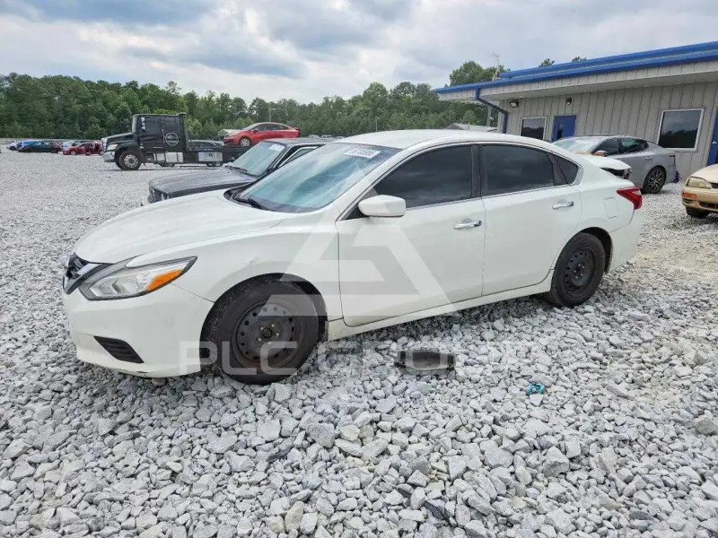 2017 Nissan ALTIMA фото