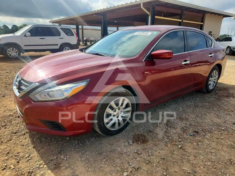2017 Nissan ALTIMA фото