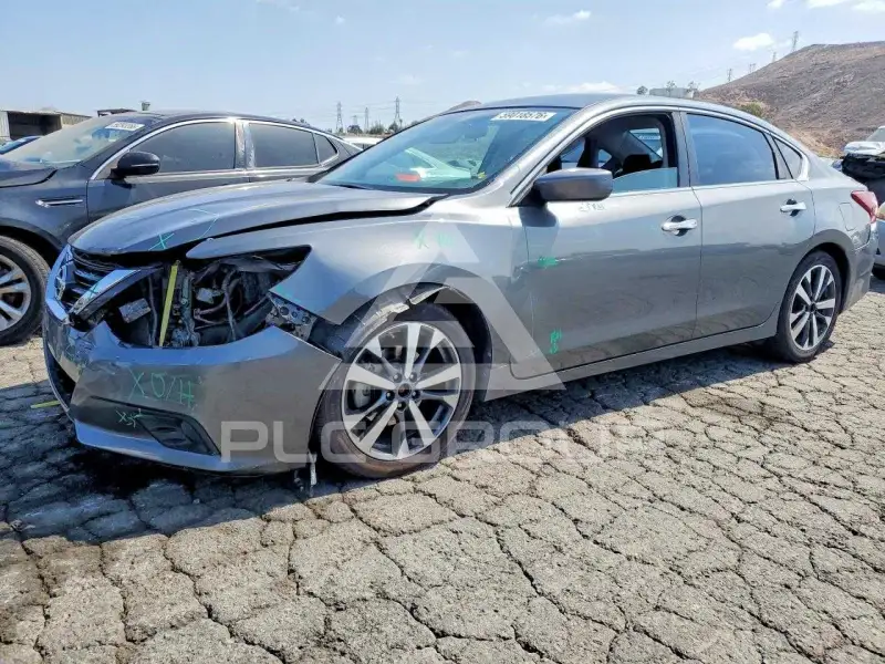 2017 Nissan ALTIMA photo