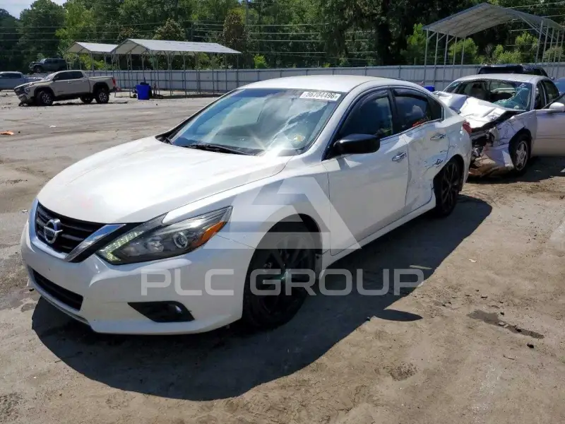 2017 Nissan ALTIMA фото