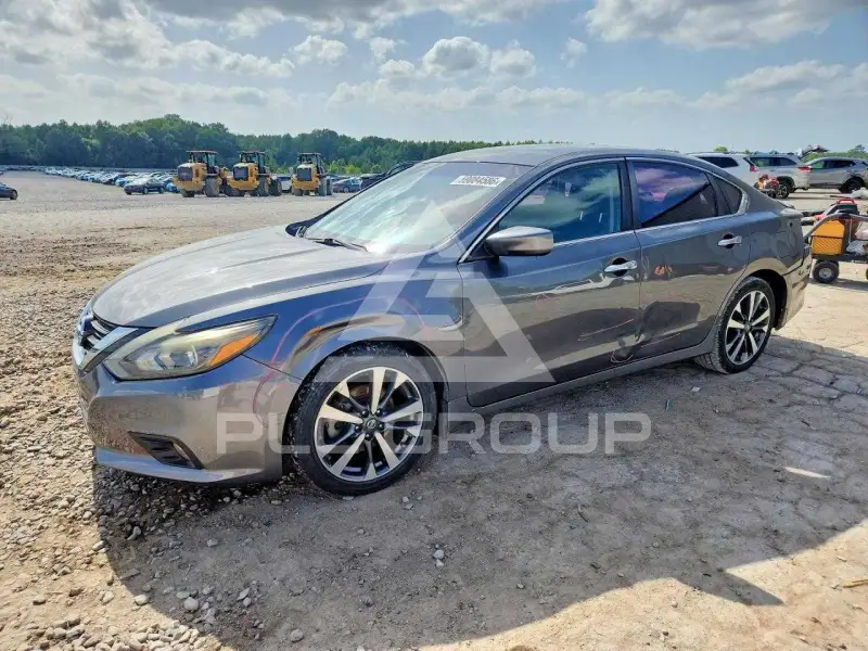 2017 Nissan ALTIMA photo