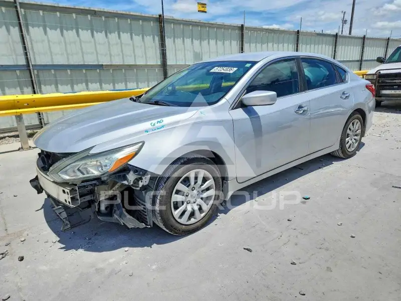 2017 Nissan ALTIMA фото