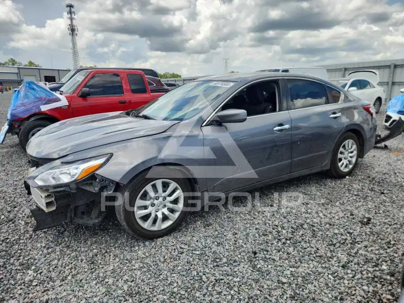 2017 Nissan ALTIMA фото