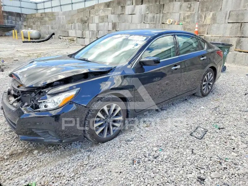2017 Nissan ALTIMA фото
