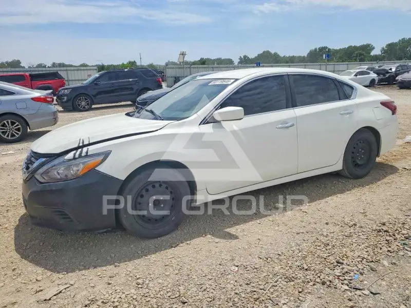 2017 Nissan ALTIMA фото