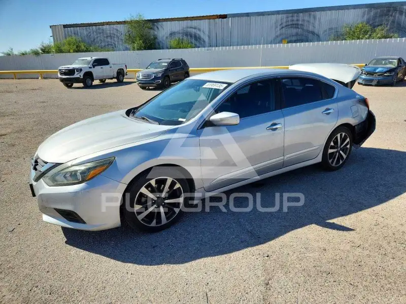 2017 Nissan ALTIMA фото