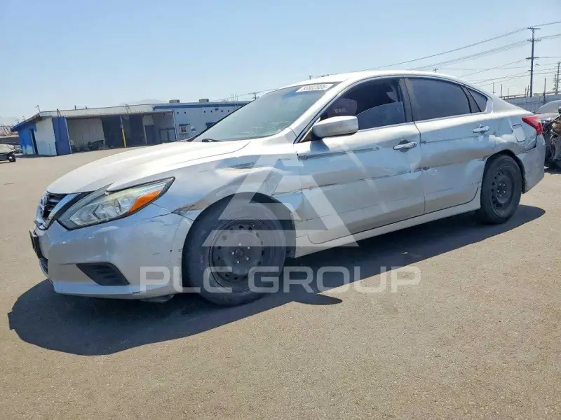 2017 Nissan ALTIMA фото