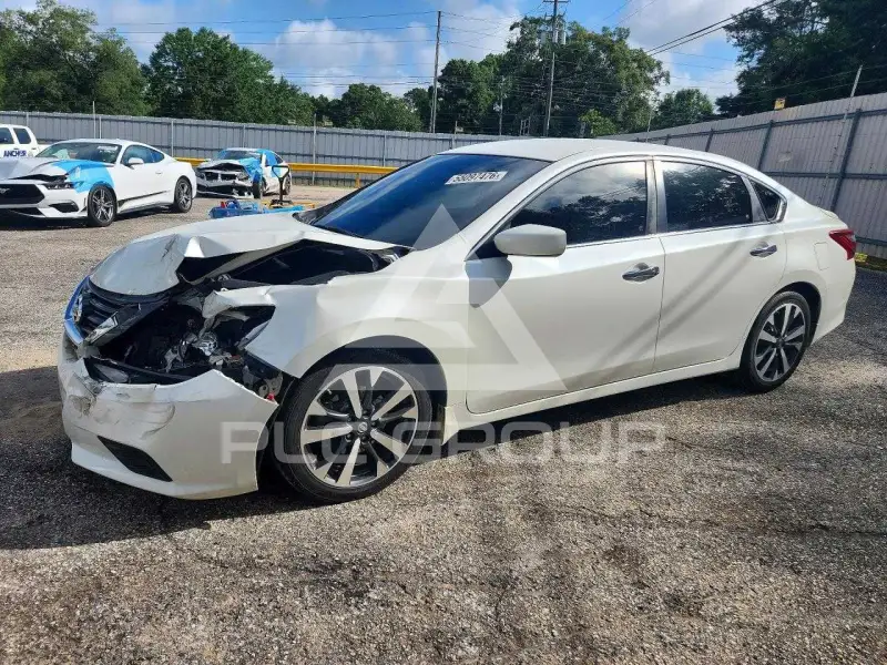 2017 Nissan ALTIMA photo
