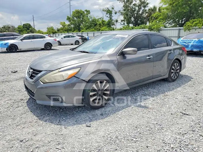 2017 Nissan ALTIMA фото