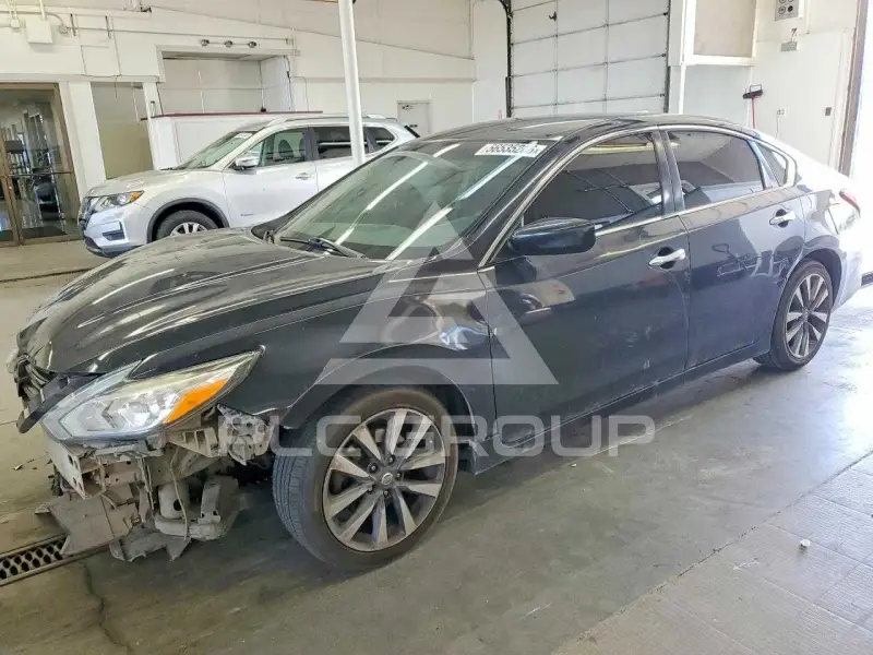 2017 Nissan ALTIMA photo