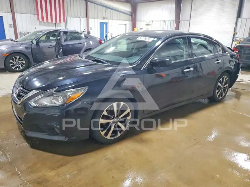 2017 Nissan ALTIMA фото