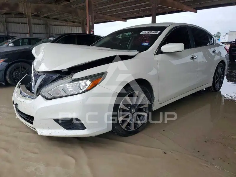 2017 Nissan ALTIMA фото