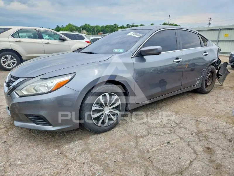 2017 Nissan ALTIMA фото