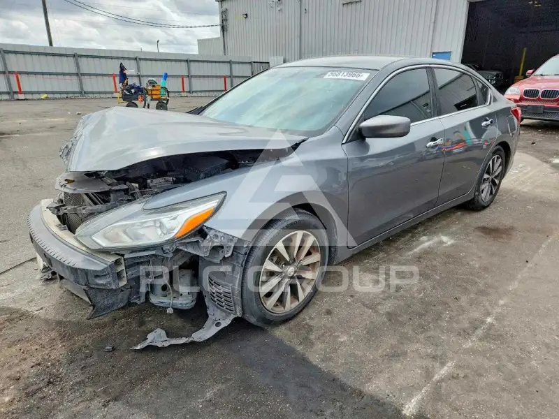 2017 Nissan ALTIMA photo