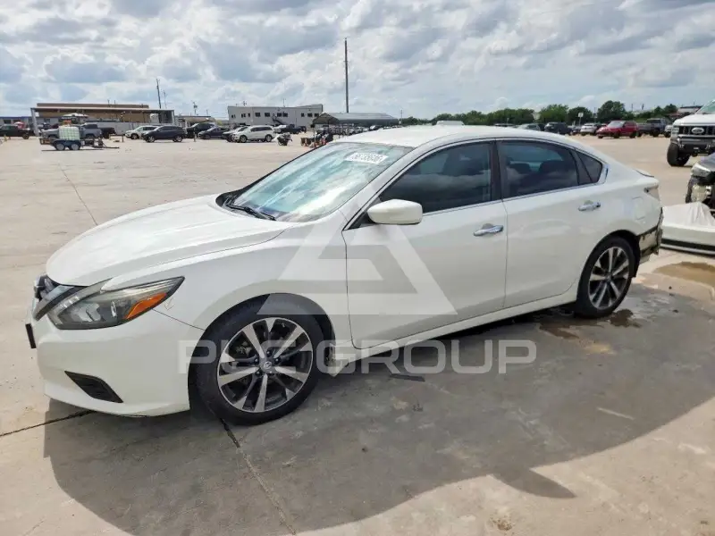 2017 Nissan ALTIMA фото