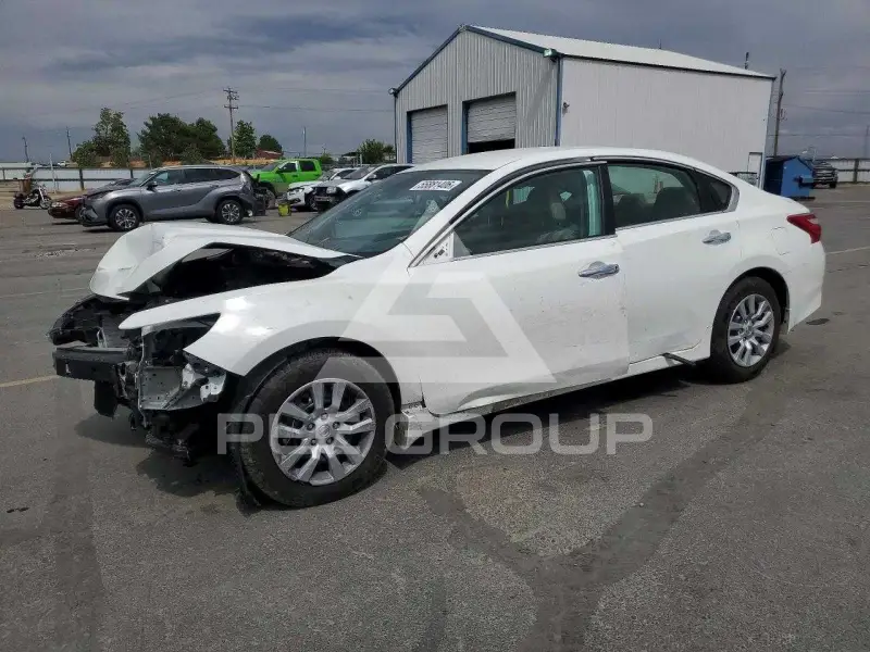 2017 Nissan ALTIMA фото