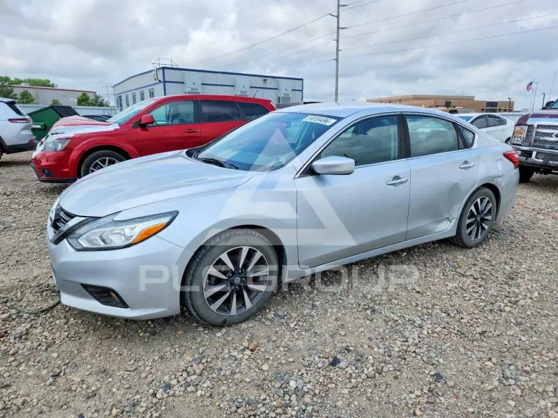 2017 Nissan ALTIMA фото