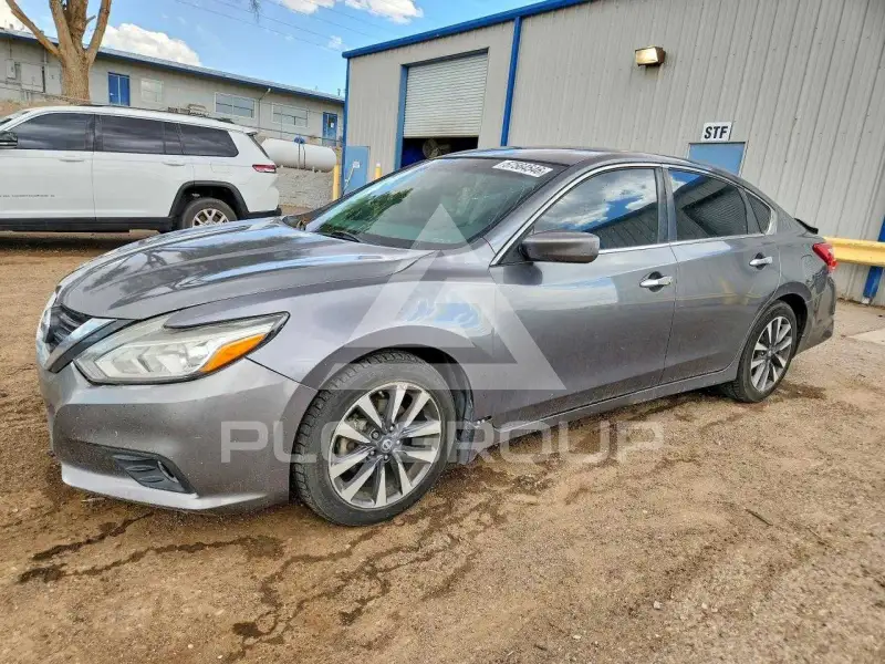 2017 Nissan ALTIMA фото