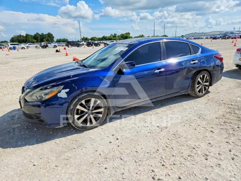 2017 Nissan ALTIMA фото