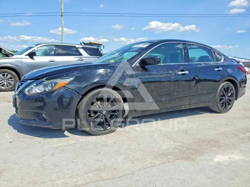 2017 Nissan ALTIMA photo