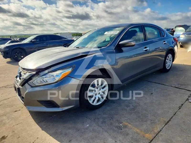 2017 Nissan ALTIMA photo