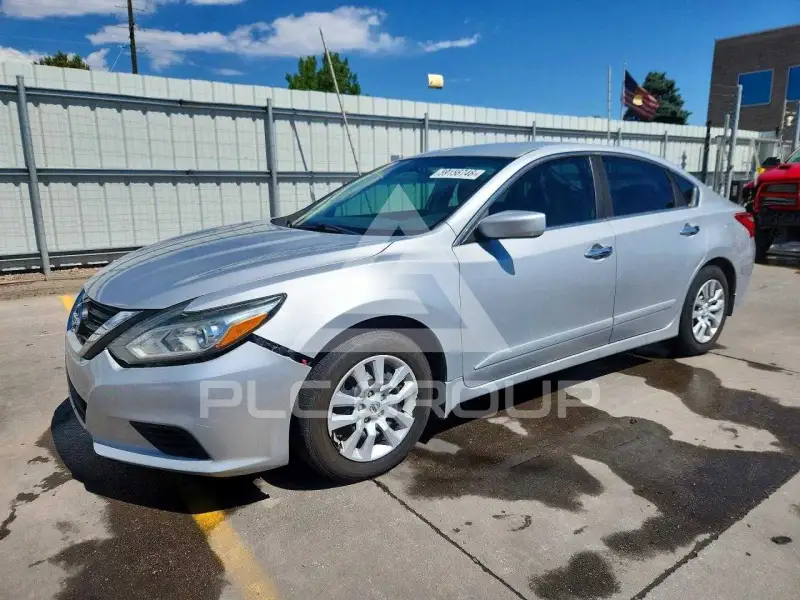 2017 Nissan ALTIMA фото