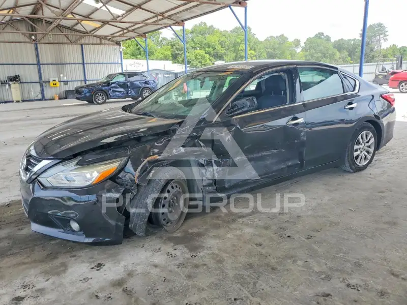 2017 Nissan ALTIMA photo