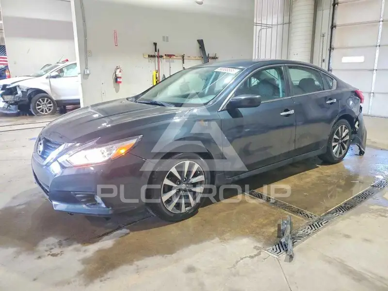 2017 Nissan ALTIMA фото