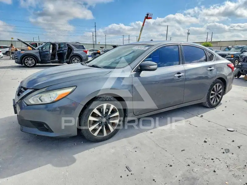 2017 Nissan ALTIMA фото