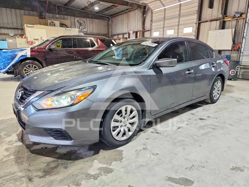 2017 Nissan ALTIMA фото