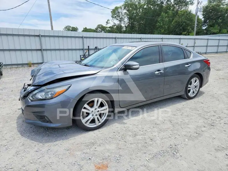 2017 Nissan ALTIMA фото