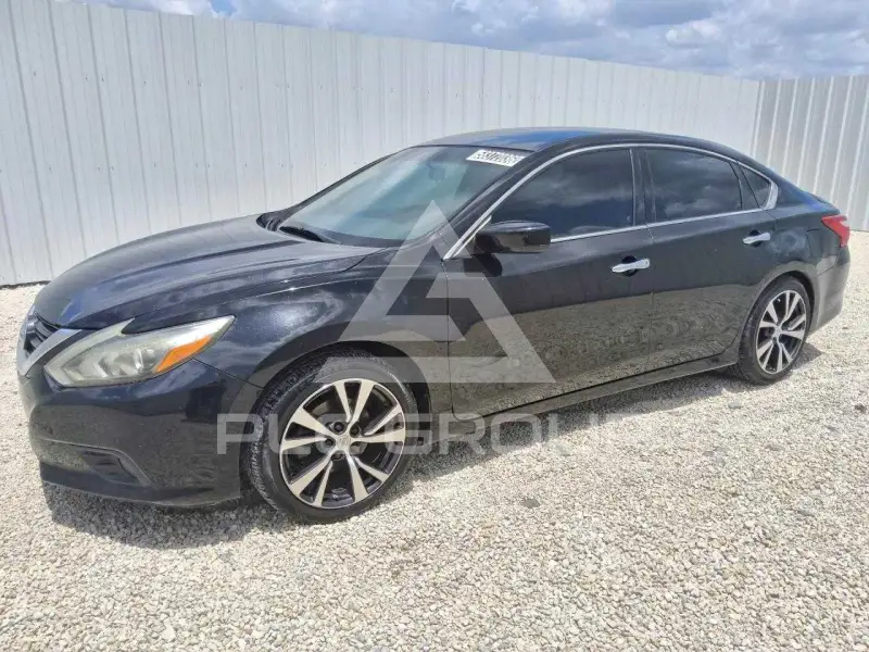 2017 Nissan ALTIMA фото