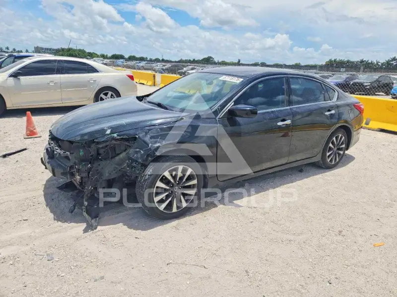 2017 Nissan ALTIMA photo